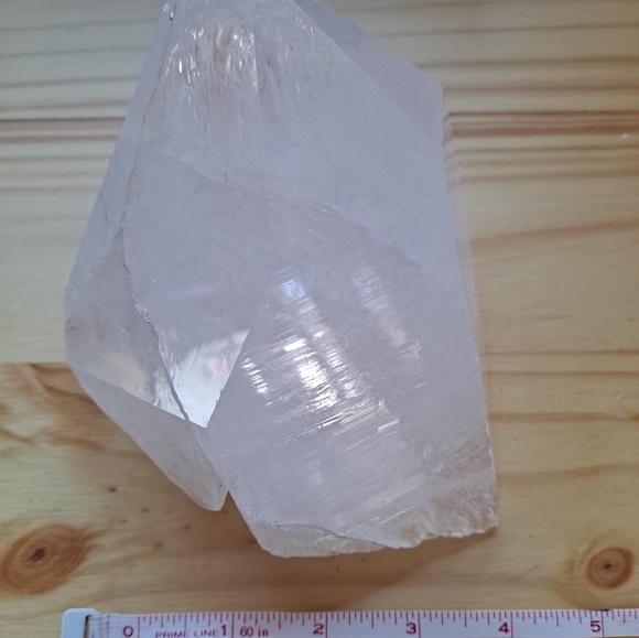 Large Clear Quartz Crystal Point Free Standing Crystal - Picture 8 of 10